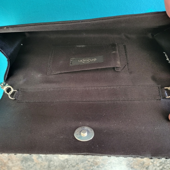 Black clutch - Picture 5 of 7